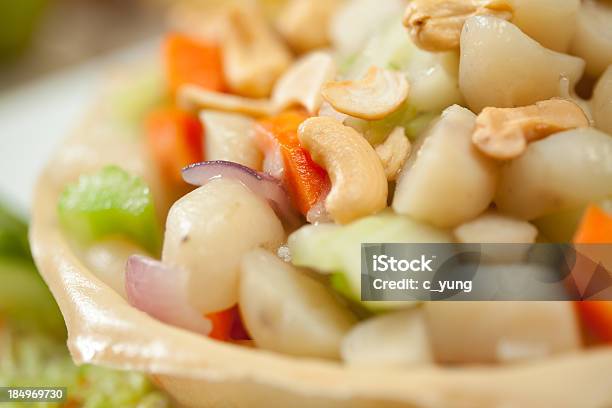 Foto de Chop Suey Com Cashewnuts e mais fotos de stock de Aipo - Aipo, Alimentação Saudável, Cenoura