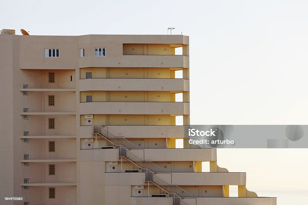 호텔 건물이 아침입니다 단궤 - 로열티 프리 건물 외관 스톡 사진