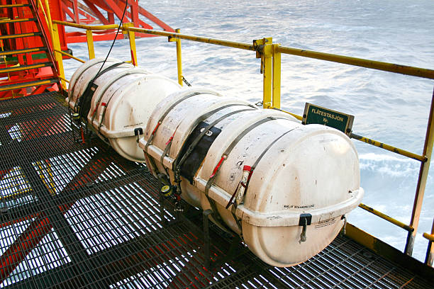 istock oil rig escape liferafts 184971613