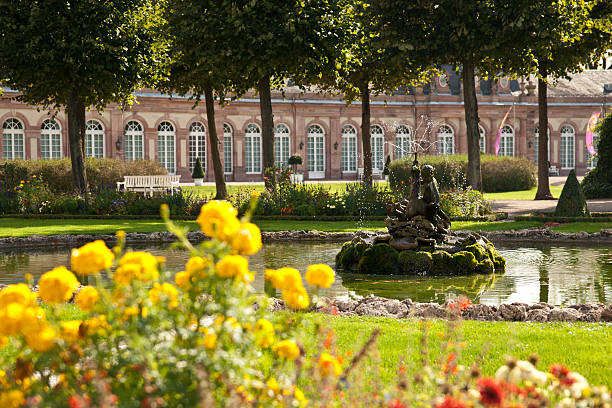 istock Park in Schwetzingen, Germany 184972660