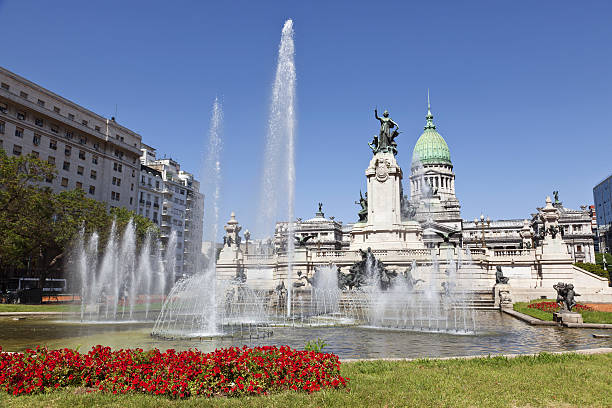 istock Buenos Aires # 44 XXXL 184976049