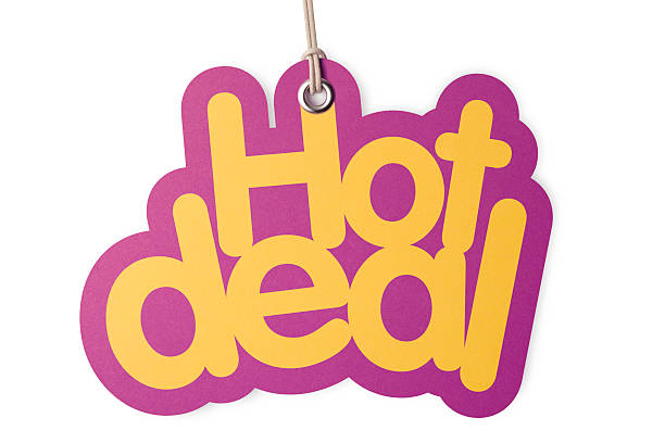 istock HOT DEAL shaped label on price tag 184976058