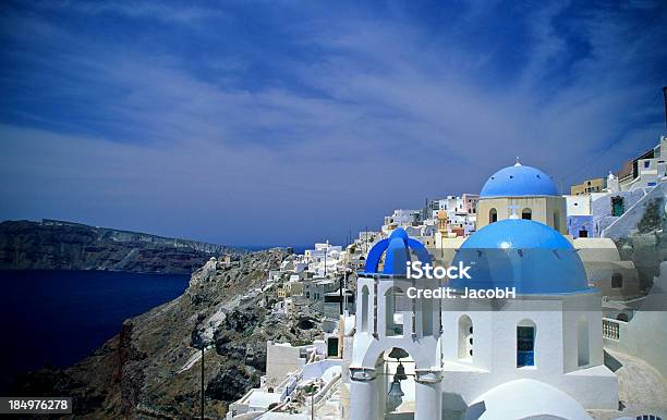 Photo libre de droit de Oia Santorin banque d'images et plus d'images libres de droit de Archipel des Cyclades - Archipel des Cyclades, Blanc, Bleu