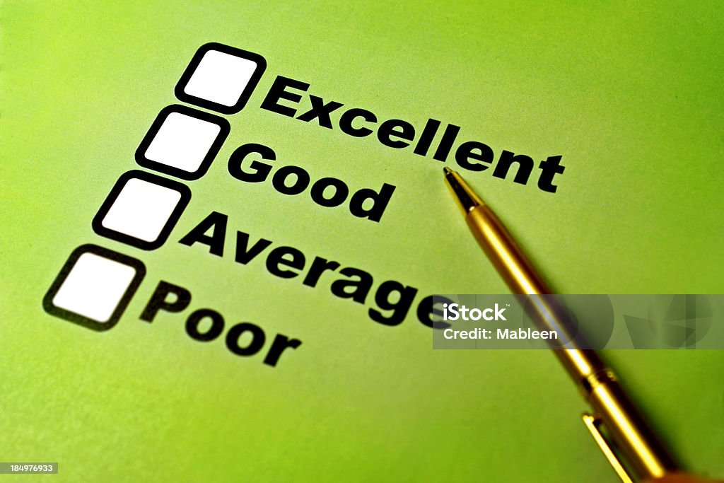 Verde modulo di sondaggio per la valutazione della qualità - Foto stock royalty-free di Affari