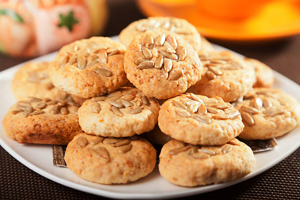istock Cookies with sunflower seeds 184977262