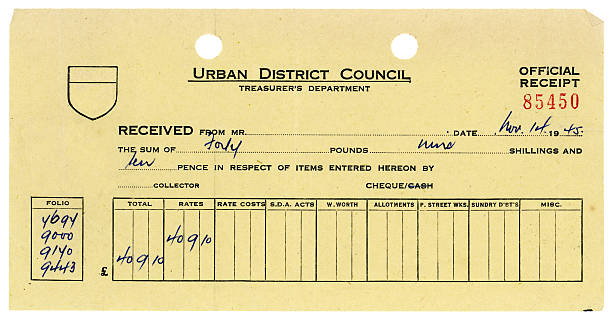 british urban district consejo demanda de tarifas, 1945 - 1945 fotografías e imágenes de stock