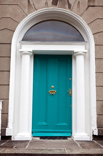 istock Georgian Door in Dublin Ireland 184979757