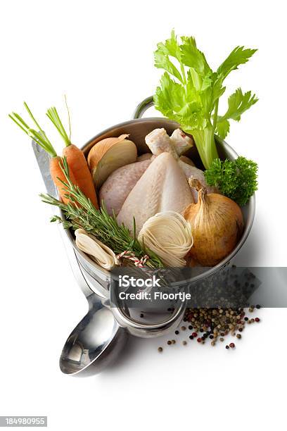 Sopa Ingredientes Pollo Foto de stock y más banco de imágenes de Alimento - Alimento, Apio, Carne blanca