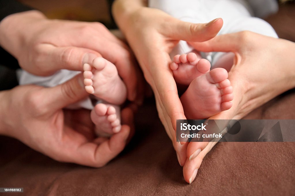 Neugeborene Füße - Lizenzfrei Attraktive Frau Stock-Foto