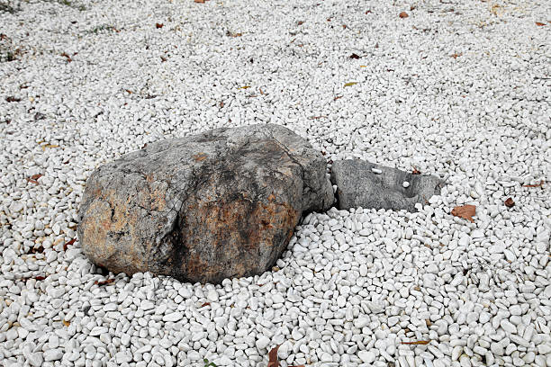 istock Zen Rock Garden 184988911