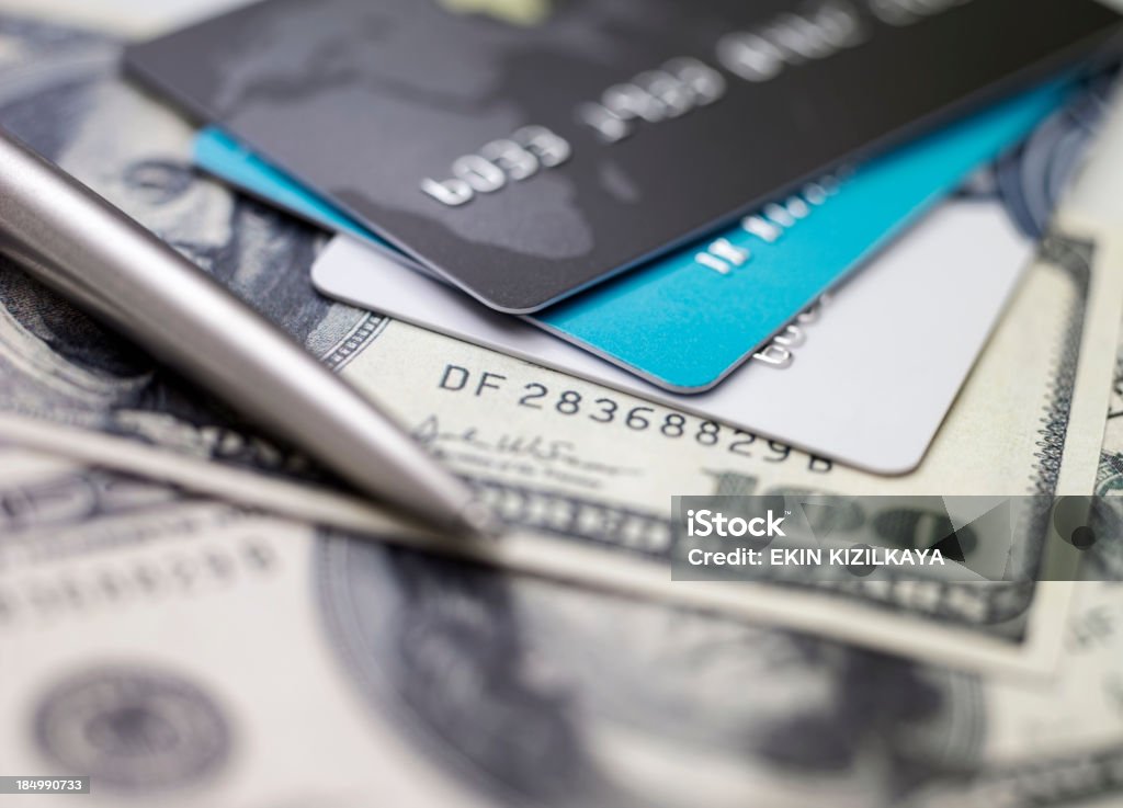 Cartões de crédito em dólares - Foto de stock de Cartão de crédito royalty-free