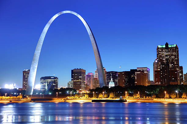1,600+ St Louis Arch Stock Photos, Pictures & Royalty-Free ...