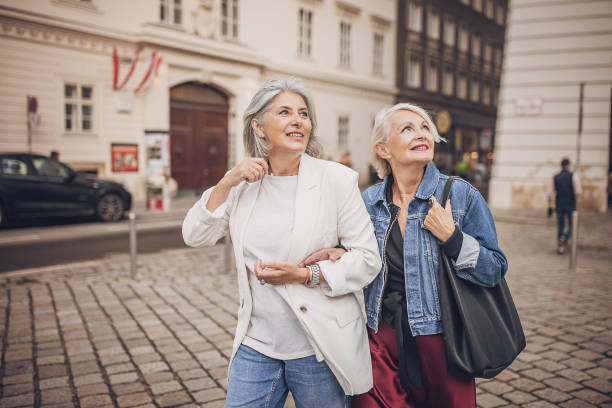 istock Women friends in Vienna 1849949870