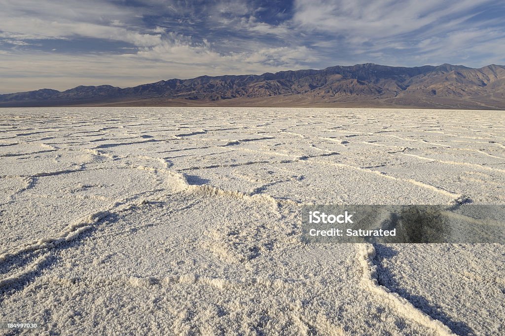 Formações de sal no Vale da Morte ao nascer do sol - Foto de stock de Badwater royalty-free