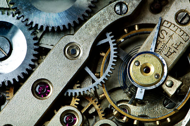 ギアのアンティークをご覧ください。 - clockworks machine part gear clock ストックフォトと画像
