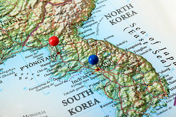 Karte von Pjöngjang und Seoul, Korea – Foto