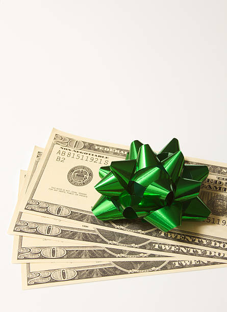 pieniądze prezent - twenty dollar bill christmas wealth finance zdjęcia i obrazy z banku zdjęć