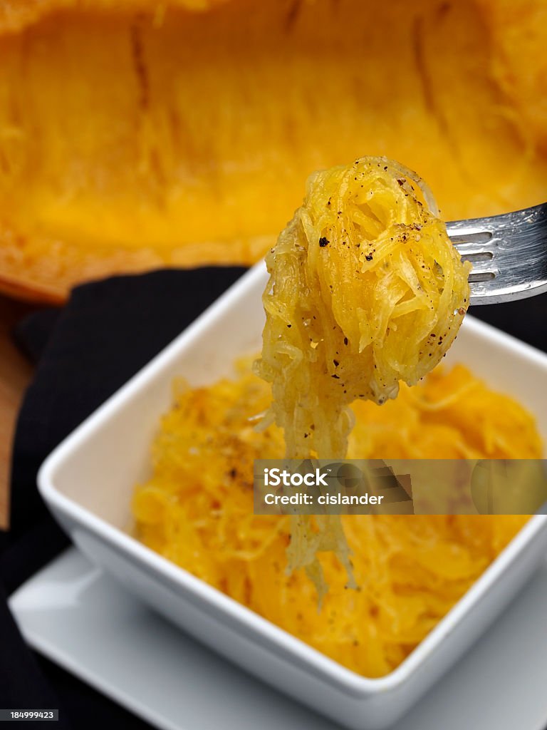 Spaghetti Squash - Foto de stock de Spaghetti Squash libre de derechos