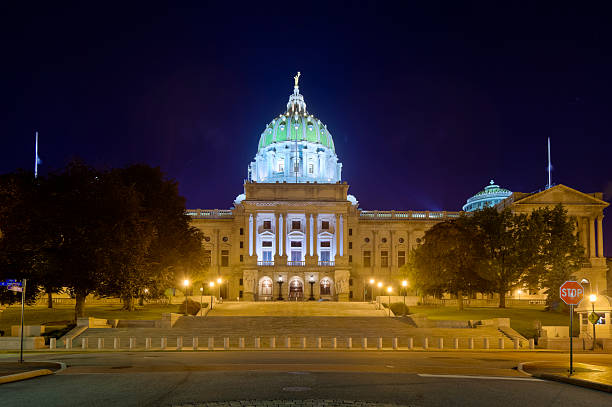 istock Pennsylvania State Capitol at Night with Lights Lit 184999923