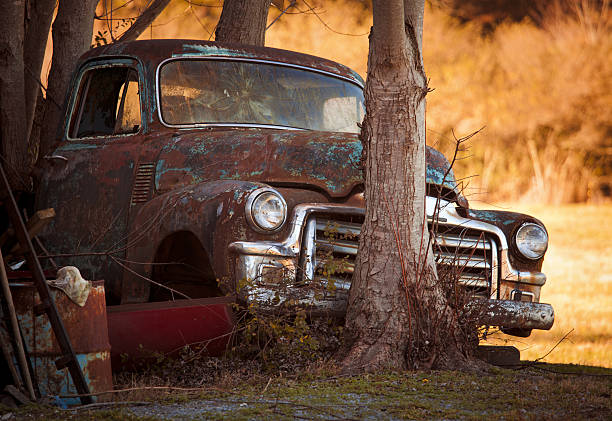 istock vintage american pick up truck 185000032