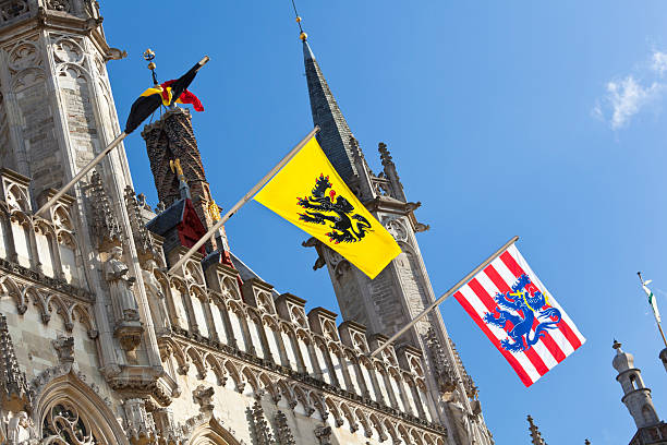 istock Town Hall Of Bruges 185000831