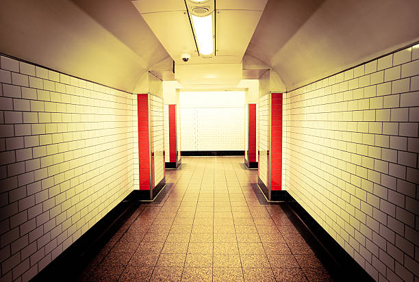 istock Underground Tunnel in London 185001925