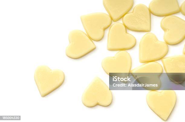 Chocolate Branco Romance - Fotografias de stock e mais imagens de Alimentação Não-saudável - Alimentação Não-saudável, Amor, Bolo - Sobremesa