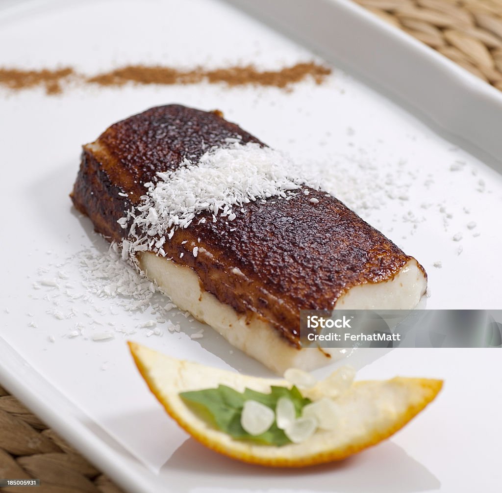 Kazandibi o leche budín horneados - Foto de stock de Al horno libre de derechos