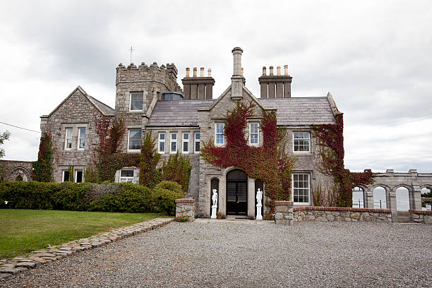 istock Stone Mansion in Rural Ireland 185006440