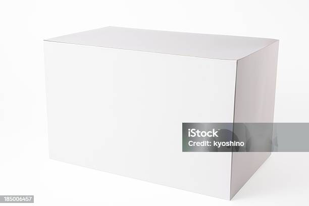 Isolated Shot Of White Blank Коробка На Белом Фоне — стоковые фотографии и другие картинки Белый - Белый, Картонная коробка, Без людей