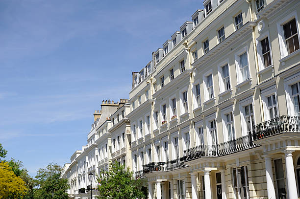 istock Apartment Buildings Notting Hill London 185006892