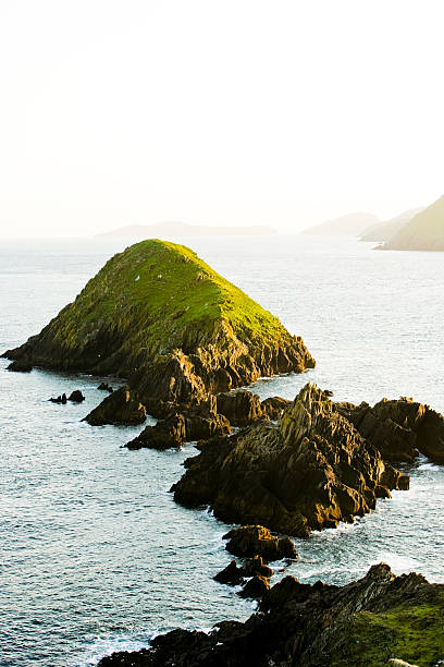 irlanda-dunmore de - republic of ireland famous place dingle peninsula slea head fotografías e imágenes de stock