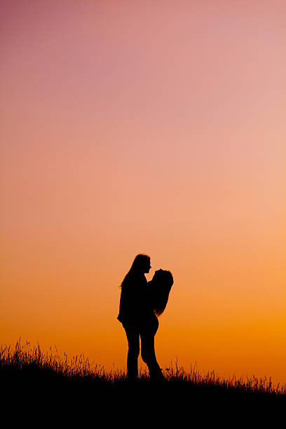 istock Silhouette couple in love 185009911