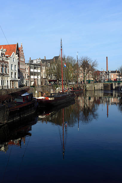 istock Rotterdam's Delfshaven with his historic sailing boats 185010408