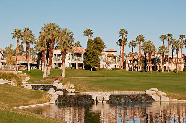 istock Lush green golf course in the Palm Springs desert 185011437