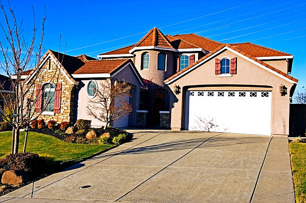 istock Northern California Upscale Home 185013561