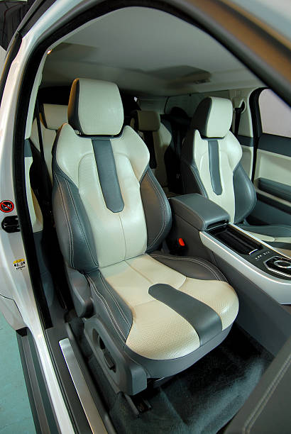 istock Leather seats in the luxury SUV 185016713