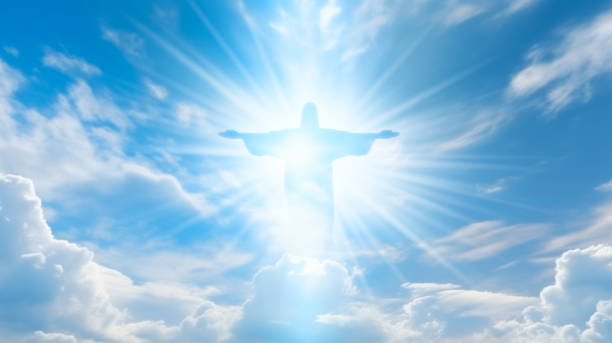 jesus christ in the clouds on sky background - cross church white heaven imagens e fotografias de stock