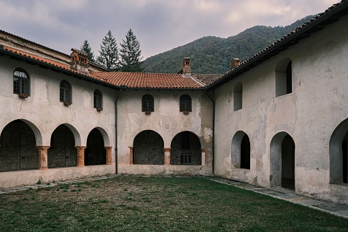 The Badia di San Gemolo in Ganna is located in the municipality of Valganna, in Lombardy. Place of worship dedicated to the memory of the martyr San Gemolo, who lost his life nearby and whose remains are displayed in the main altar of the church.