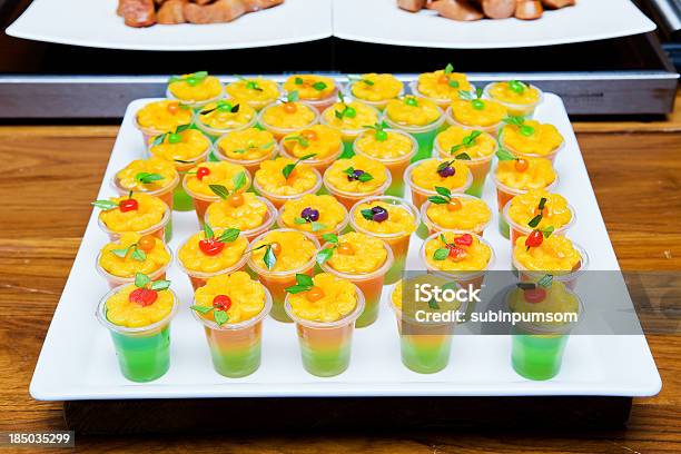 Cocktailbuffet Stockfoto und mehr Bilder von Brunch - Brunch, Büfett, Cocktail