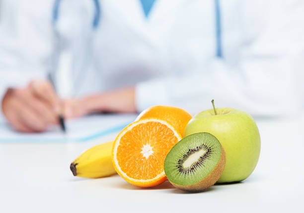 istock Stick to your diet by preparing healthy fresh fruit for work 185037425