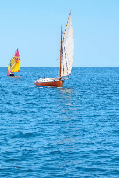 żeglarstwo - regatta sports race sailing nautical vessel zdjęcia i obrazy z banku zdjęć