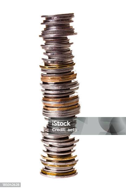 Big Груду Маленькая Монет — стоковые фотографии и другие картинки Монета - Монета, Сложенное стопкой, 10 центов Канады