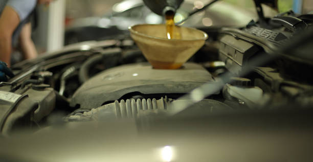 istock Repair cars 1850517438