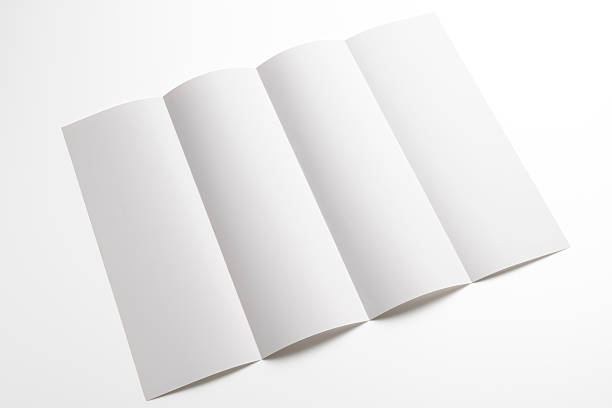 istock Isolated shot of opened blank booklet on white background 185054322