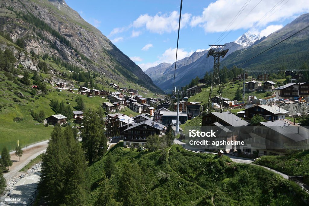 Zermatt de tranvía - Foto de stock de Aire libre libre de derechos