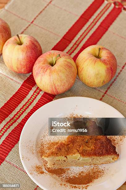 Apple Pie Warstwy - zdjęcia stockowe i więcej obrazów Chrupkie ciasto - Chrupkie ciasto, Ciastko, Ciasto