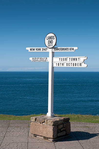 istock Lands End Signpost In Cornwall, England 185057541