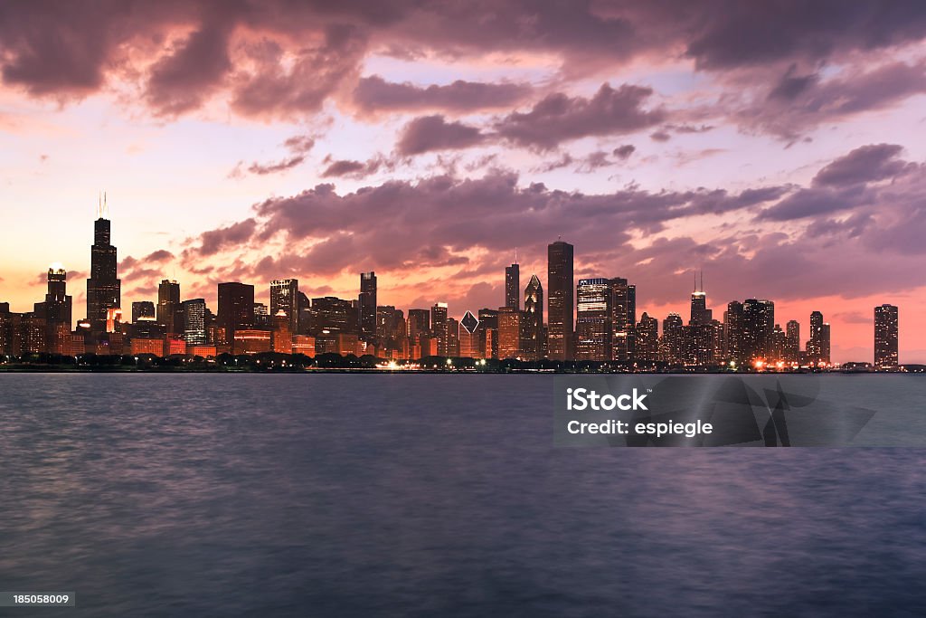 skyline de Chicago ao pôr do sol - Royalty-free América do Norte Foto de stock