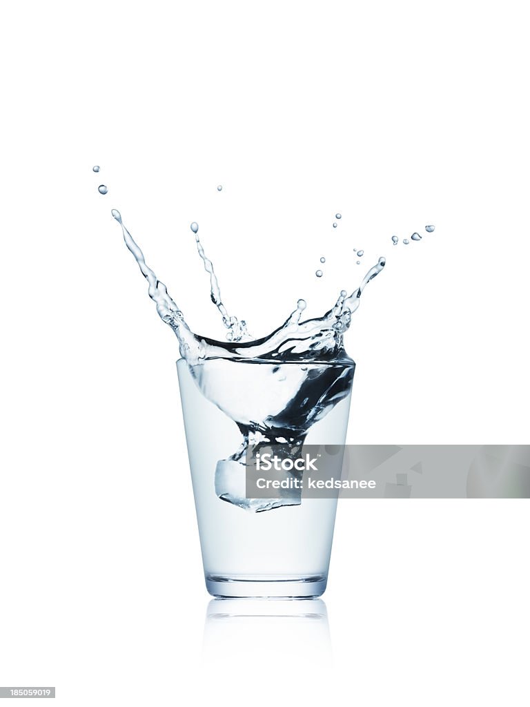 Acqua splash in vetro - Foto stock royalty-free di Bicchiere